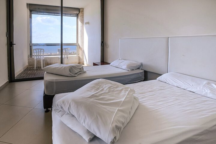 Room 29 of 104