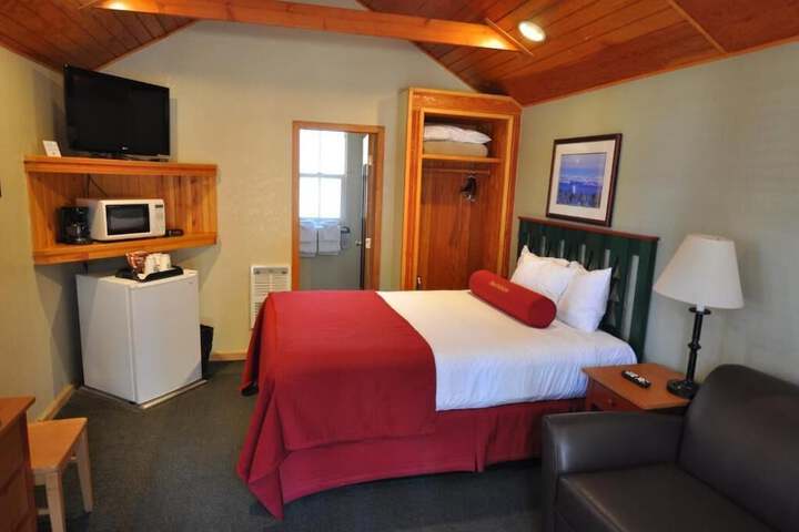 Room 10 of 51