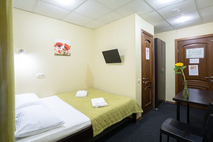 Room 28 of 45