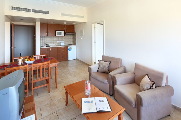Room 10 of 57