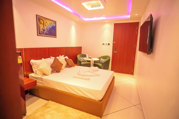 Room 21 of 63