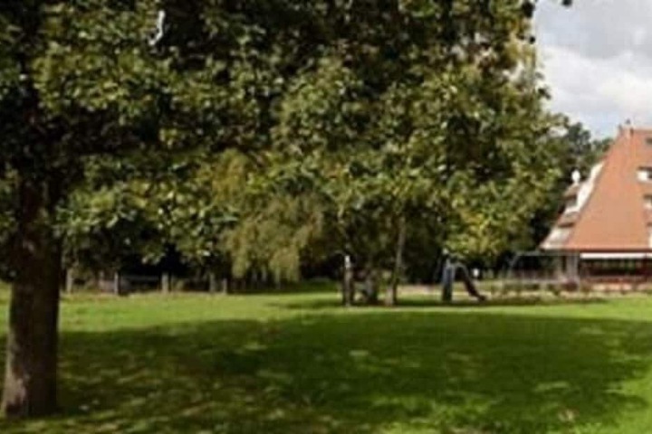 Children's play area - outdoor