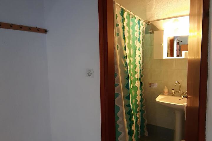 Room 23 of 55