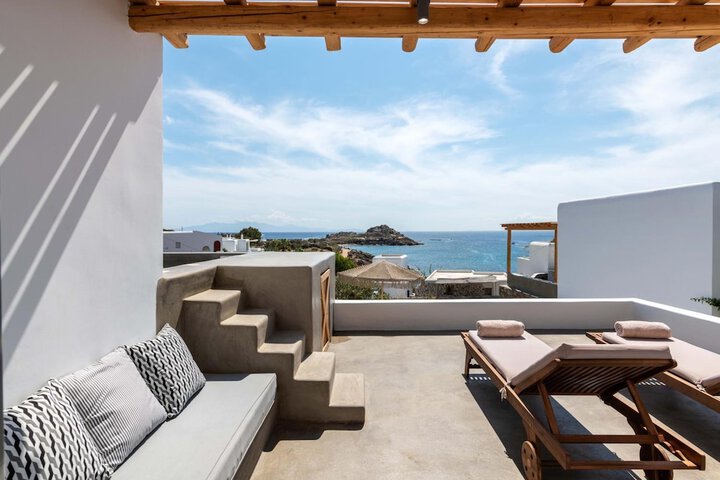 Terrace/Patio 19 of 53