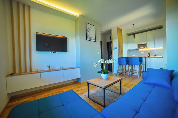 Room 44 of 139