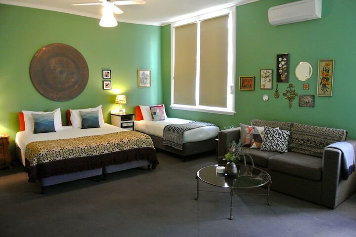 Room 14 of 69
