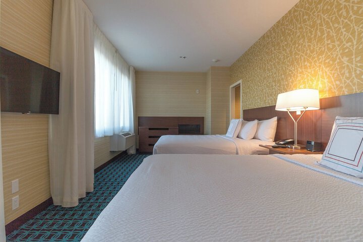 Room 8 of 35