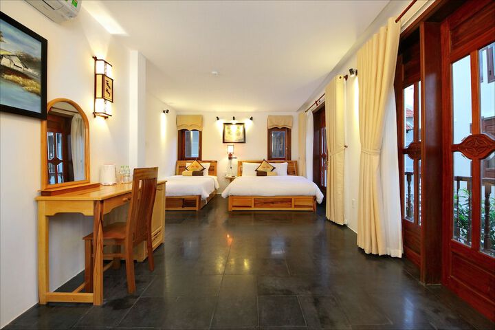 Room 19 of 65