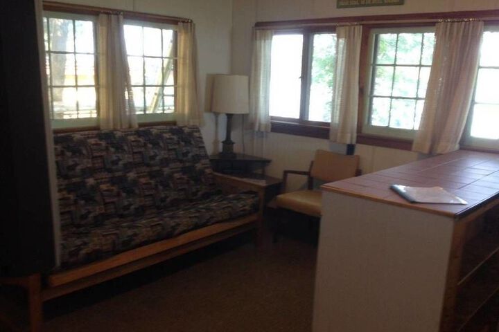 Room 71 of 199