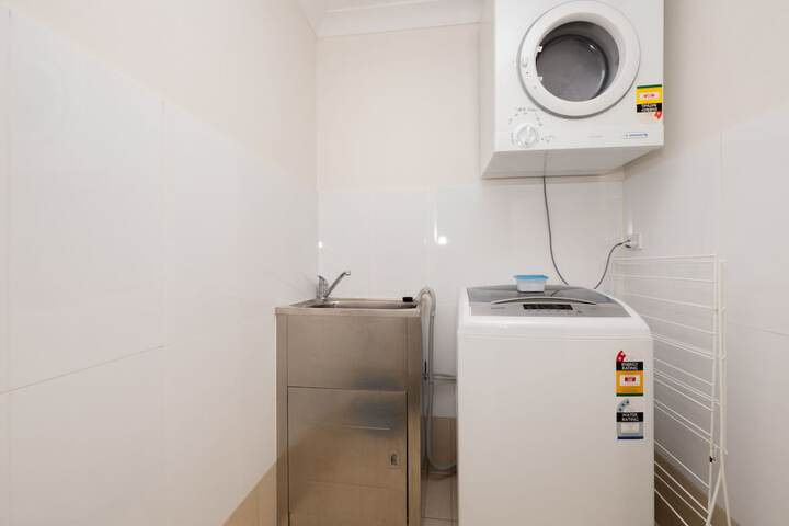 Laundry 15 of 24
