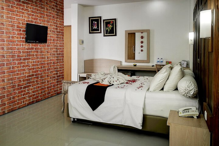 Room 19 of 42