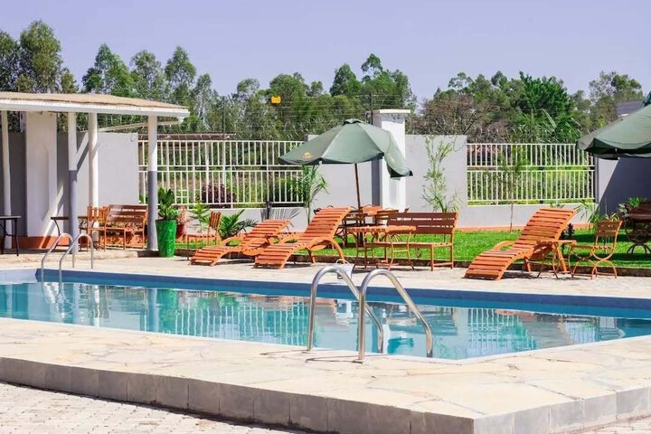 Pool 7 of 34