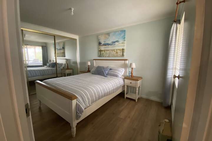 Room 7 of 34