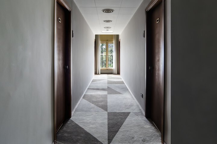 Ballroom/Hall 21 of 25
