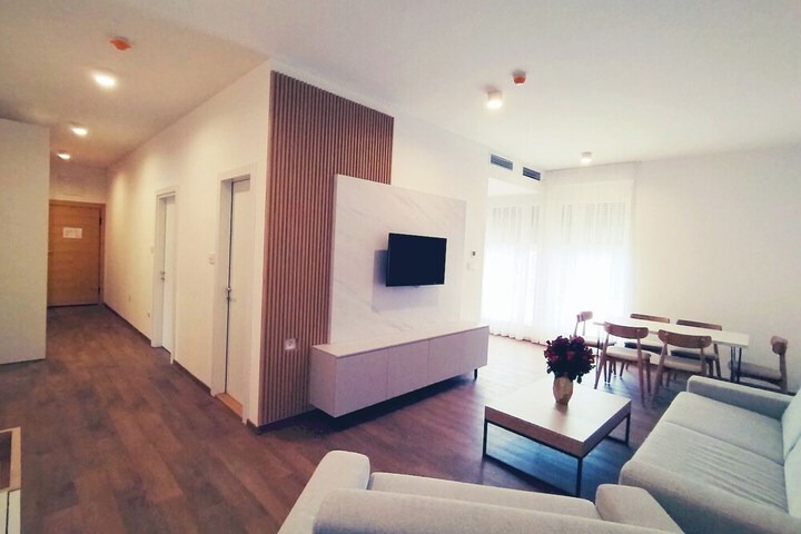 Room 36 of 71