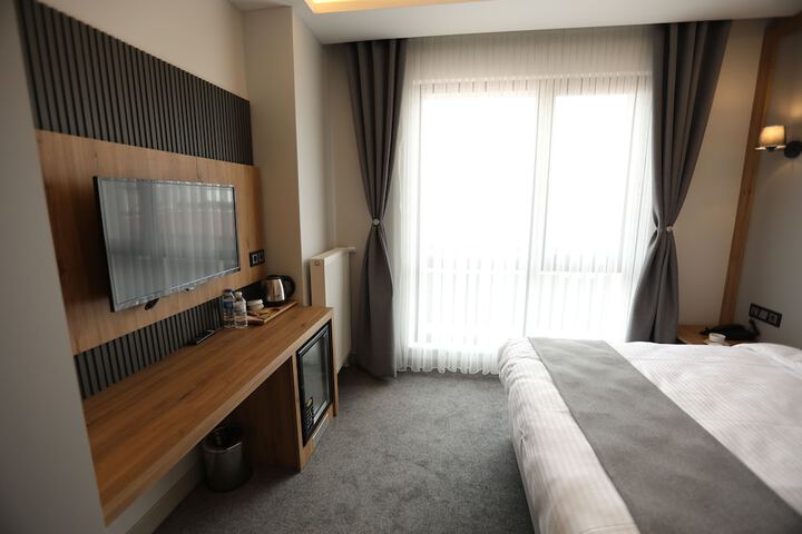 Room 19 of 39