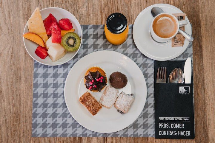 Breakfast/Coffee Service 43 of 61