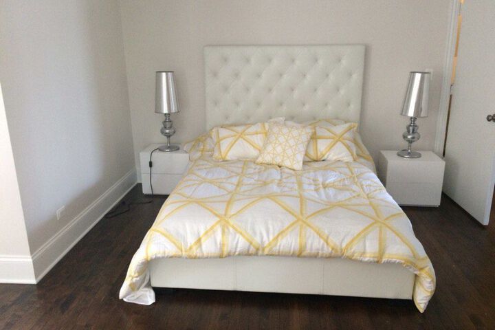 Room 2 of 22