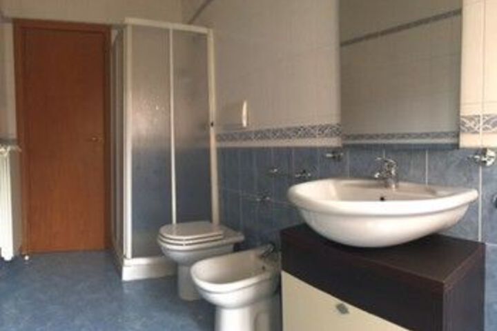 Room 51 of 499