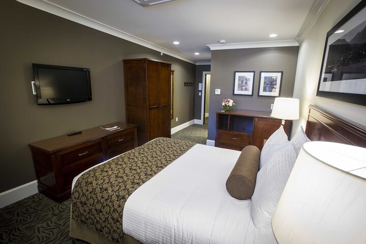 Room 47 of 140