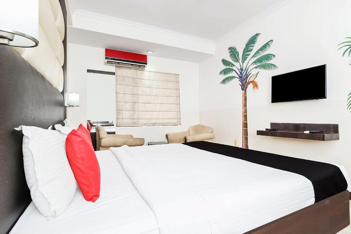 Room 6 of 6