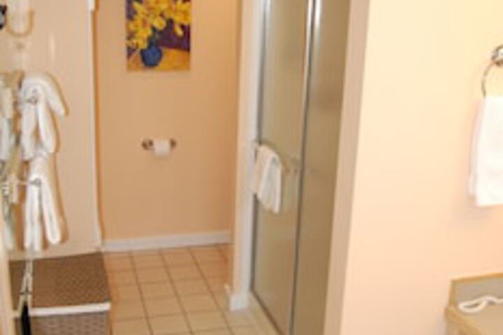 Room 112 of 147