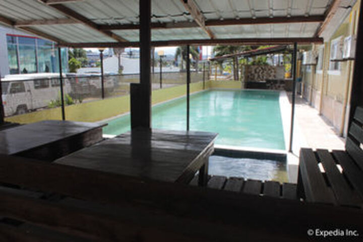 Pool 73 of 79