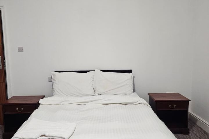 Room 21 of 29