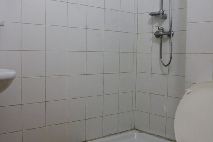 Room 19 of 22