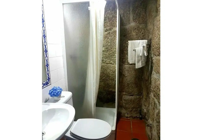 Room 9 of 22