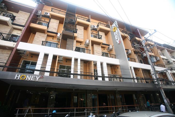 Hotel 34 of 34