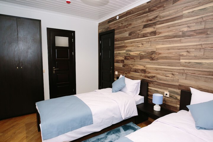 Room 14 of 44