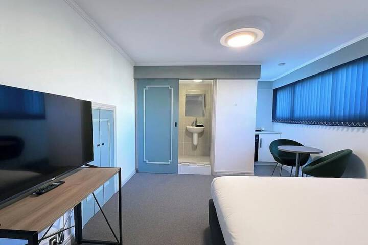 Room 18 of 70