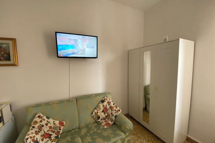 Room 22 of 43