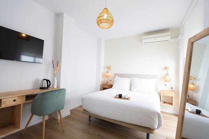 Room 8 of 37