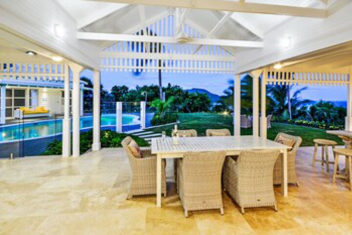 Terrace/Patio 23 of 25