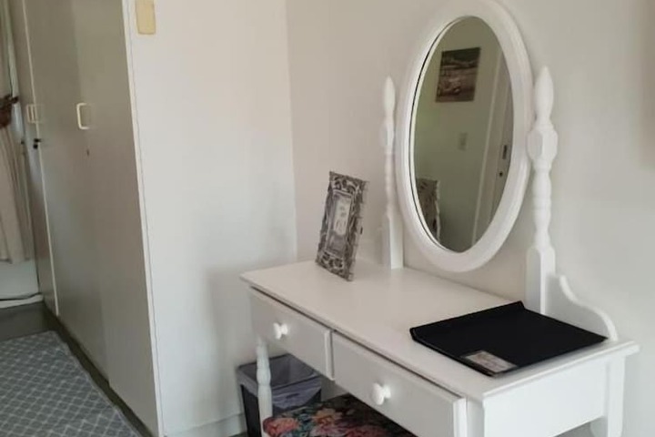 Room 16 of 47