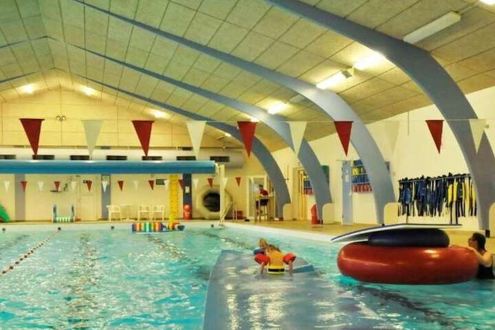 Pool 15 of 45
