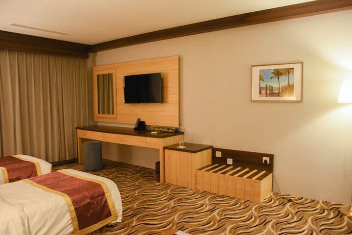 Room 26 of 60