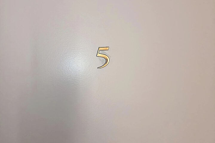 Room 19 of 44