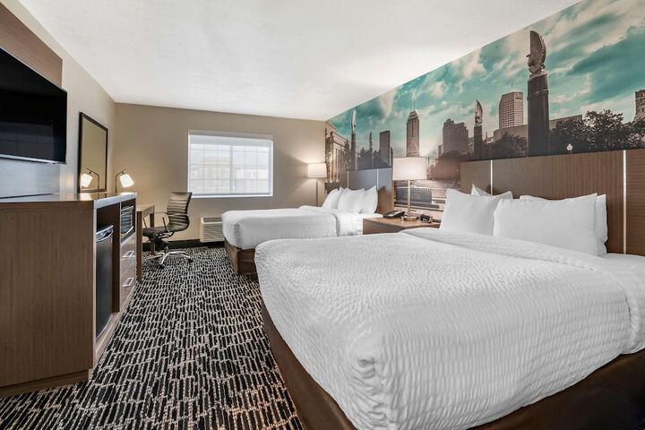 Standard Queen Bed Accessible (6 of 22)