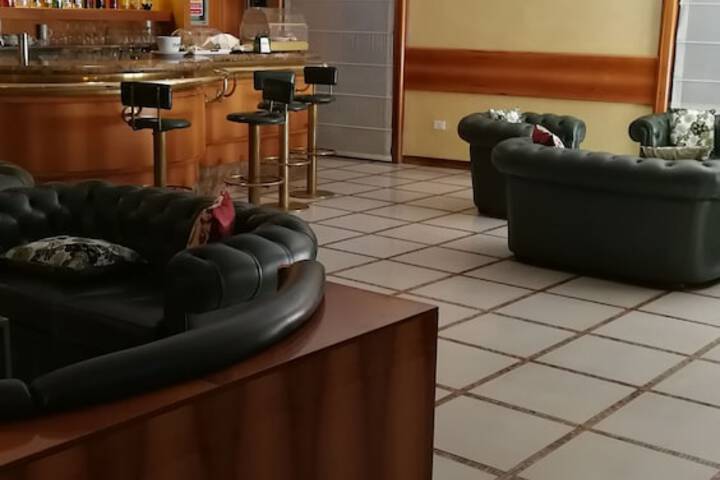 Guest Lobby