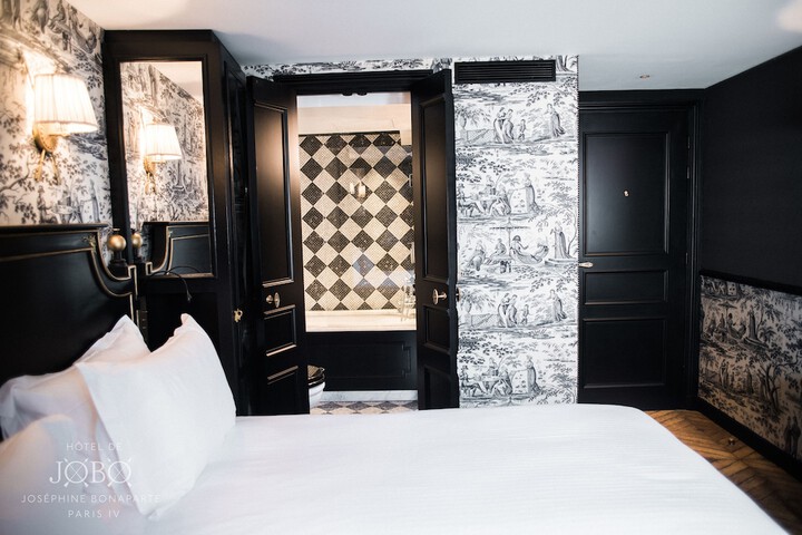 Room 13 of 39