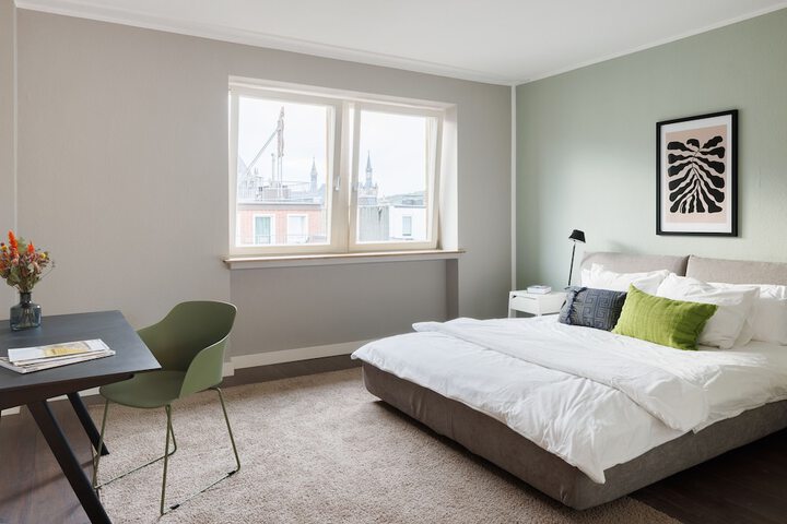 Room 3 of 25