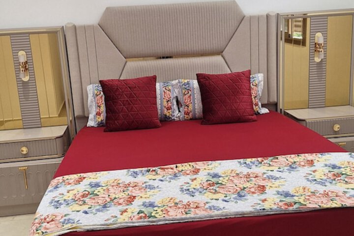 Room 11 of 67