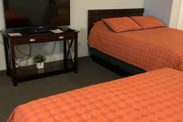 Room 108 of 259