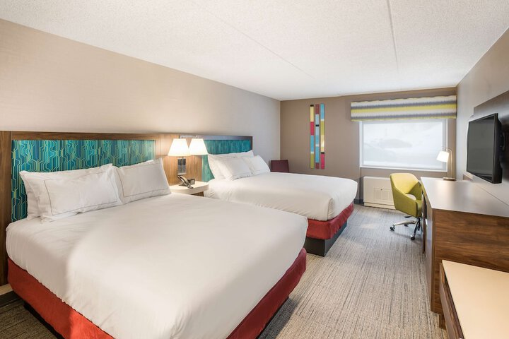 Room 5 of 29