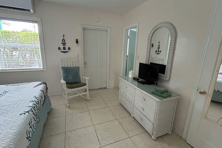 Room 16 of 141