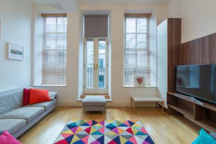 Room 15 of 18
