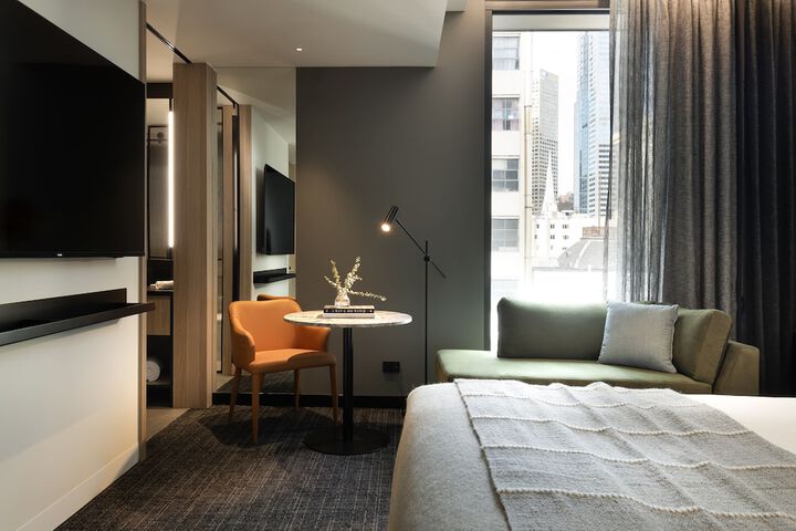 Room 52 of 130